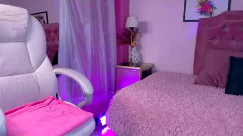    online show from May 31, 3:12 am