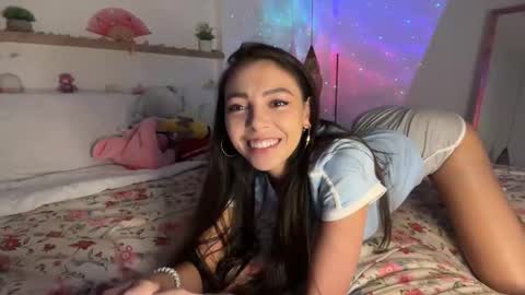 keira online show from February 9, 12:24 am