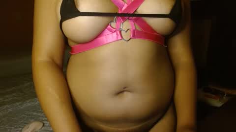 Kellie online show from October 7, 11:31 pm