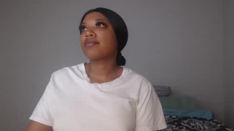 Kellie online show from January 8, 9:12 pm