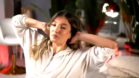 Denise online show from December 16, 3:01 am