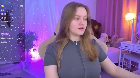 kelly online show from November 23, 9:22 am