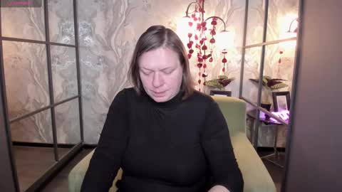 Snapshot of kellysuper chatting on February 15, 1:27 pm Kelly online show from February 15, 1:27 pm