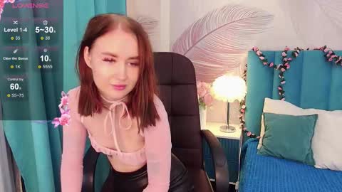Snapshot of kendal_foxy chatting on October 5, 4:34 pm Kendall online show from October 5, 4:34 pm