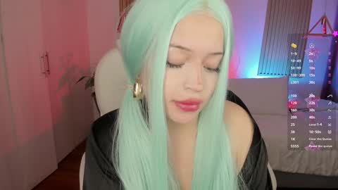 Kendall  online show from October 20, 9:07 pm