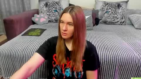 Kendra online show from February 23, 1:50 am