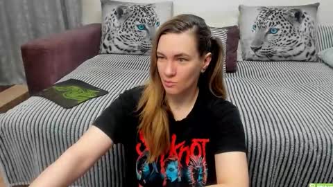 Kendra online show from April 14, 11:27 pm