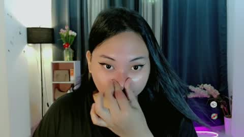 kennaxx69 online show from May 15, 10:56 pm