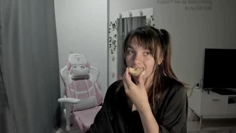 Snapshot of kesh_mne chatting on September 8, 3:11 pm kesh_mne online show from September 8, 3:11 pm