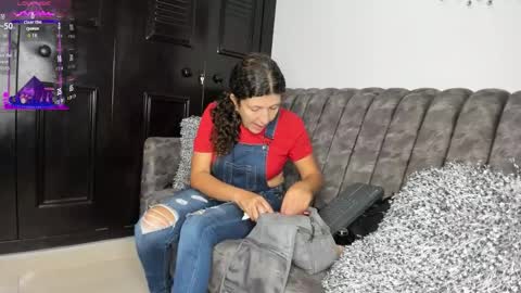 Snapshot of keyla_milf chatting on October 23, 3:01 am Keila Milf online show from October 23, 3:01 am