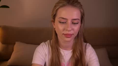 khalishy online show from April 16, 9:39 pm