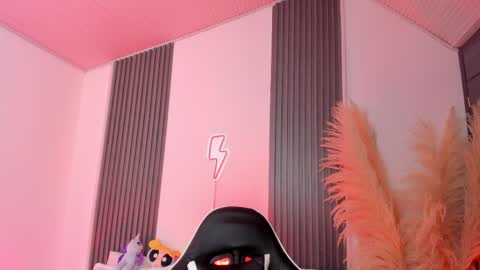 Khleo online show from April 11, 7:45 am