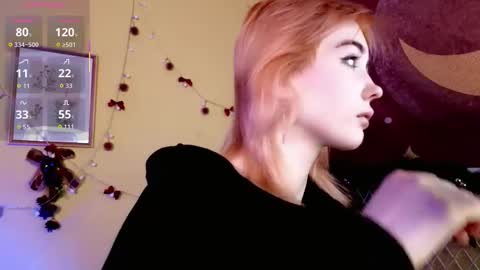 Kira online show from January 17, 9:55 pm