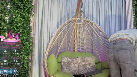 Kiara Zahiri online show from November 4, 11:04 am