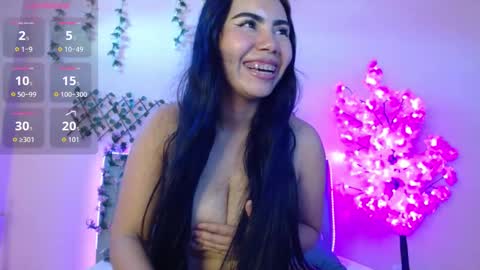 Snapshot of kiarabenedetti_ chatting on October 7, 7:40 pm Kiara Benedetti online show from October 7, 7:40 pm