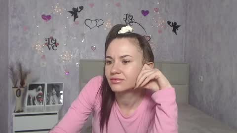 Snapshot of kiaracriegs chatting on March 7, 4:57 am Kara online show from March 7, 4:57 am