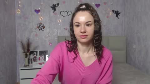 Snapshot of kiaracriegs chatting on March 2, 6:46 pm Kara online show from March 2, 6:46 pm