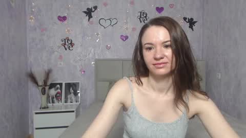 Snapshot of kiaracriegs chatting on February 9, 6:26 pm Kara online show from February 9, 6:26 pm