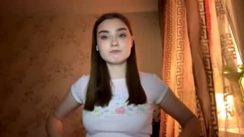 Ola my name is Lissa  Lets hit 10 Thumbs Up together   online show from February 15, 5:01 pm