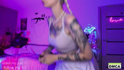 Kiki online show from September 14, 11:57 pm