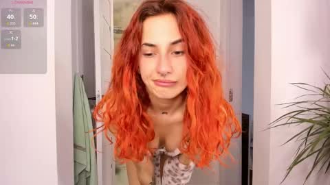 KikkoLee online show from March 17, 2:43 pm