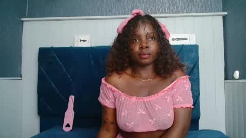 hanna online show from December 3, 5:08 am