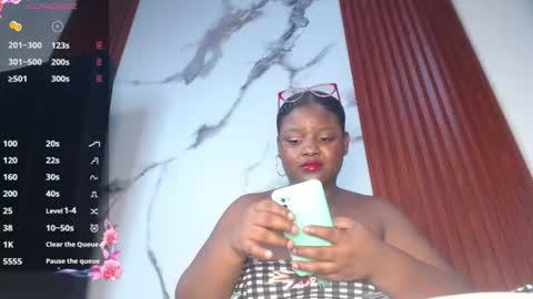 Kim  Follow me please online show from June 11, 2:53 am