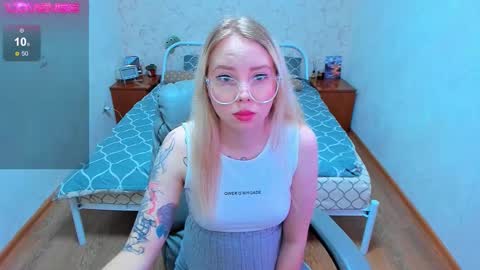 KIM online show from November 8, 11:37 am