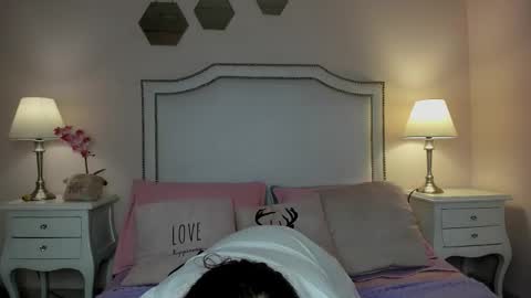 April online show from November 8, 3:44 am