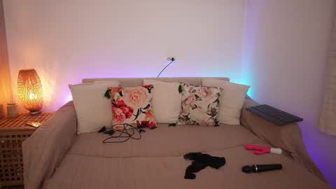 Kim online show from September 15, 12:30 am