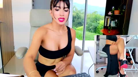 Melissa online show from March 3, 9:21 pm