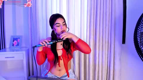 Kimberly Loren online show from October 23, 2:34 pm