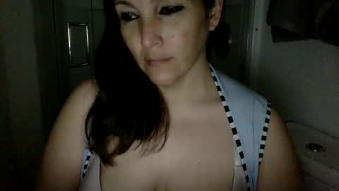 Snapshot of kimberlylynn chatting on March 8, 12:18 pm KimberlyLynn online show from March 8, 12:18 pm