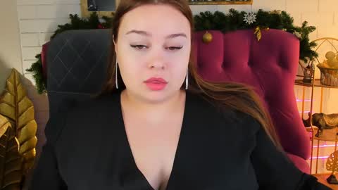 Snapshot of kimberlymaran chatting on December 27, 9:17 am The one that you wont be able to forget online show from December 27, 9:17 am