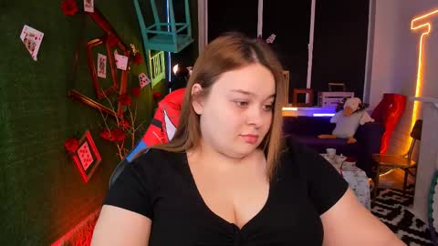 Snapshot of kimberlymaran chatting on February 25, 9:09 am The one that you wont be able to forget online show from February 25, 9:09 am