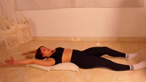 Kim online show from February 21, 4:48 pm