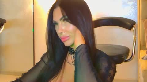 KIm online show from February 20, 7:15 pm