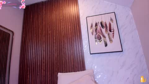  KIM  online show from March 27, 2:57 am