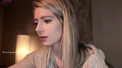 Wolfs Girl online show from March 27, 7:47 pm