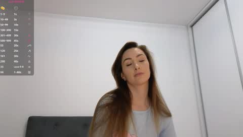 Kimmie online show from April 16, 7:13 pm