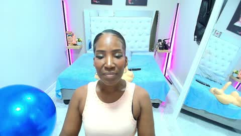 Kim online show from March 26, 2:08 pm