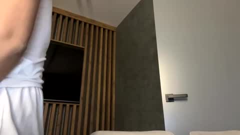 Kimmy online show from February 17, 3:22 pm