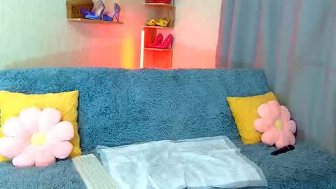 Kim online show from October 28, 7:52 pm