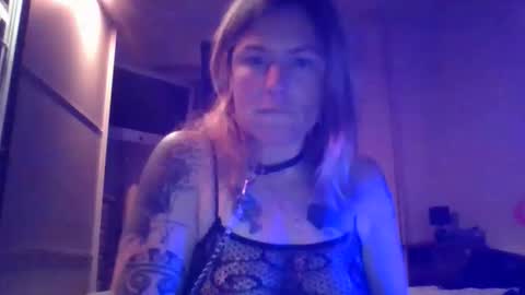 kim online show from November 20, 10:16 am