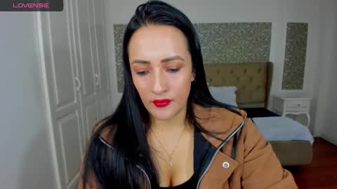 Kim online show from March 27, 7:14 pm