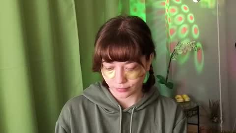 Snapshot of kina_ka chatting on October 1, 5:34 am kina_ka online show from October 1, 5:34 am