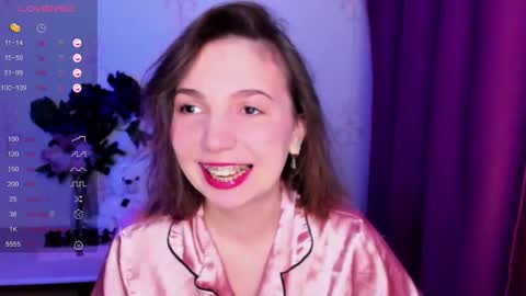 Hazel online show from February 8, 8:45 pm