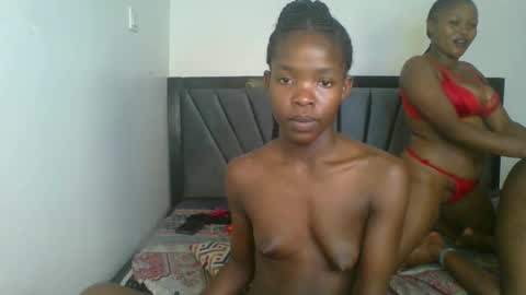 kinky_aria online show from November 29, 8:51 am