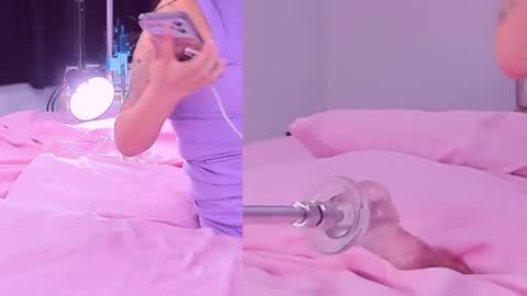 Snapshot of kinky_cloe chatting on February 8, 1:54 pm Kinky online show from February 8, 1:54 pm