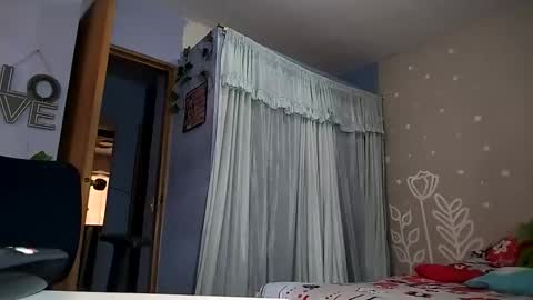 kinky_eli_ online show from March 17, 2:21 pm